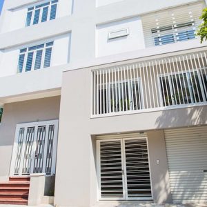 slide03 1 Cửa Cuốn Đà Nẵng Chính Hãng Giá Tốt Mới Nhất 2026 | Austdoor Hoàng Gia