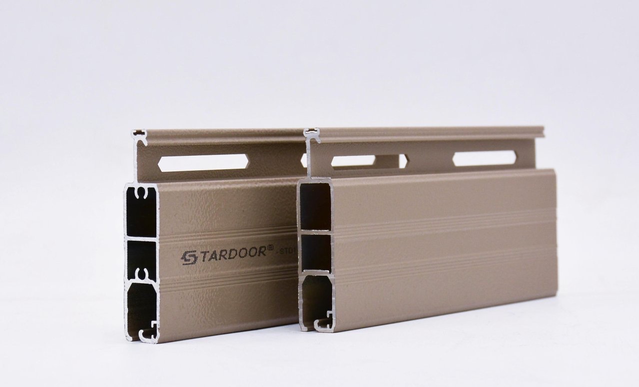 Stardoor STD14 Cửa Cuốn Đà Nẵng Chính Hãng Giá Tốt Mới Nhất 2026 | Austdoor Hoàng Gia z6909961751199 075e919afcac4c9b5cd3308ba5fa766e Cửa Cuốn Đà Nẵng Chính Hãng Giá Tốt Mới Nhất 2026 | Austdoor Hoàng Gia